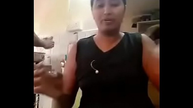 Swathi naidu doing cooking